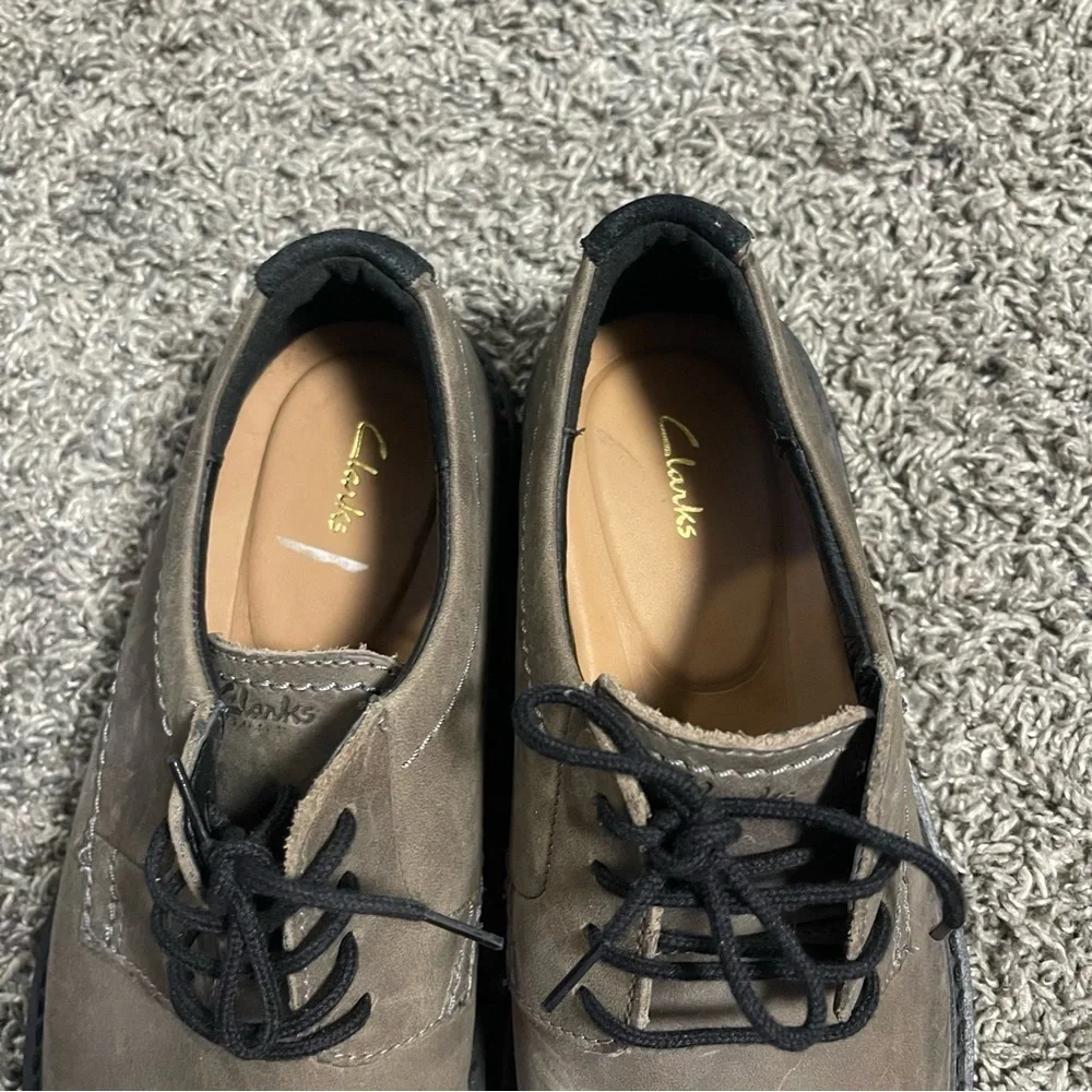Clarks Atticus LT Lace 26162726 Mens Gray Oxfords Lace Ups Plain Toe Shoes 8